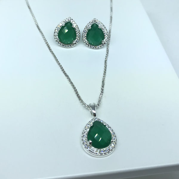 Conjunto de Gota Verde Esmeralda Folheado a Prata